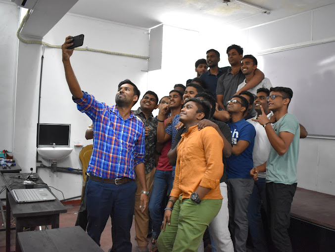 pahan hettiarachchi physics